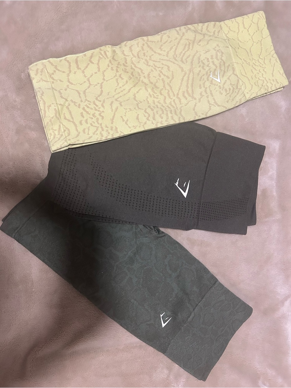 Seamless gymshark Active Shorts - Black, Dark Green & Beige bundle